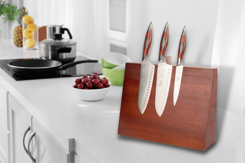 Why Magnetic Knife Blocks are a Great Way to Store Knives